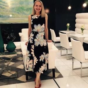 Meet your Posher, Valentina